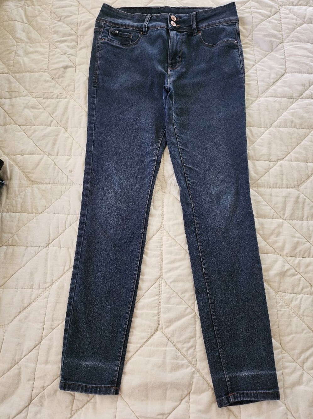Curve Appeal 2 Button High Rise Jeans Size 8/29